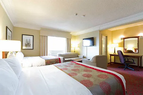 Hampton Inn & Suites By Hilton Toronto Downtown Hotel